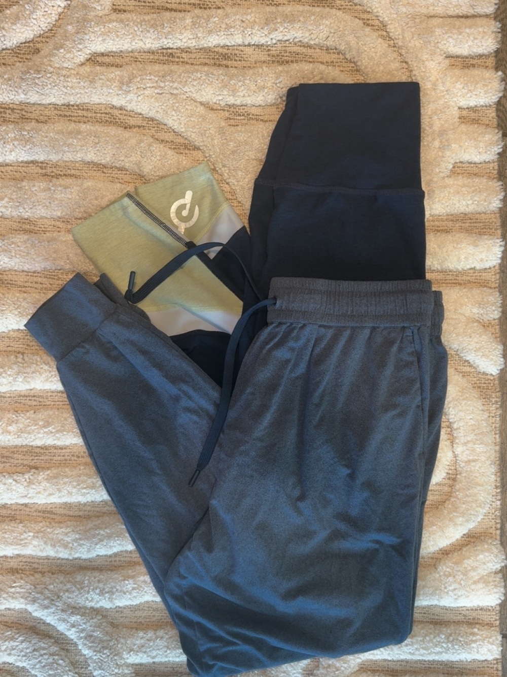 Peloton Dark Gray Athletic Leggings
